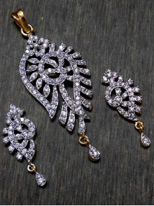 CZ Pendant With Earrings